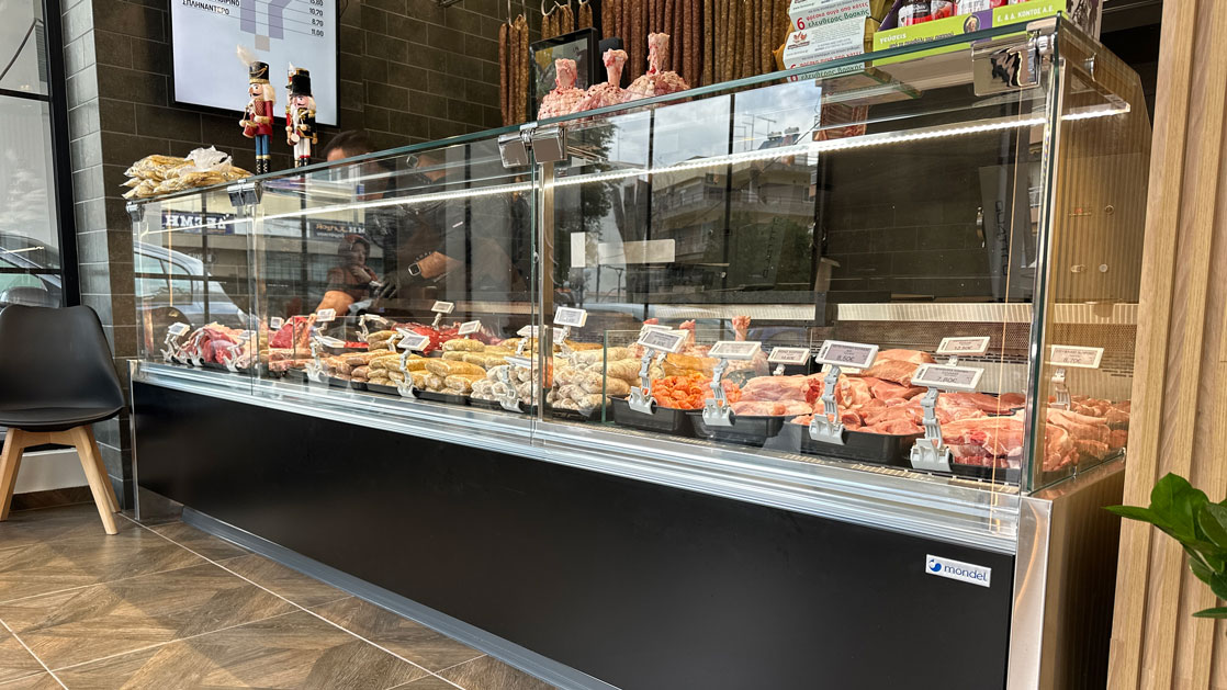 Κρεοπωλείο ο Δημητράκης Χαλκίδα εξοπλισμός βιτρίνα κρεάτων